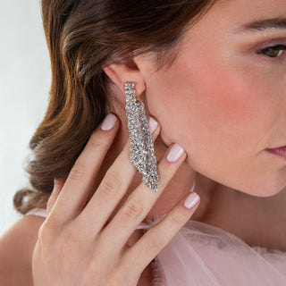 Enchanted Evening Vela Diamond Earrings - High Jewelry - RUCHI New York