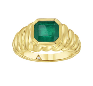 Sonnet Emerald Bezel Ring - Jewelry - RUCHI New York
