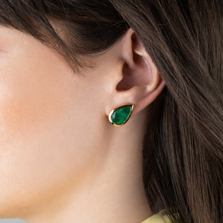 Zelina Emerald Stud Earrings - Jewelry - RUCHI New York